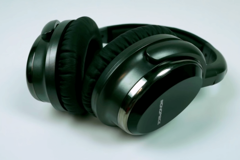 Monoprice 110010 Hi-Fi Active Noise Canceling Headphone
