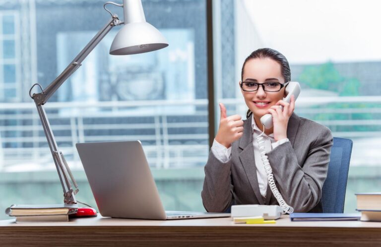 Powering E-commerce Success through Support Outsourcing 