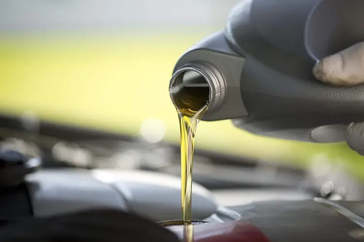 How does heat affect diesel fuel viscosity