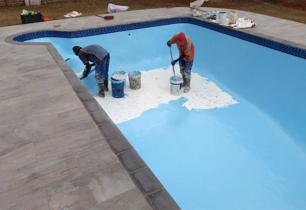 Plunge into Perfection: Essential Elements for Your Pool Renovation