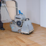 Choosing the Right Finish After Sanding: Lacquer or Hardwax-Oil